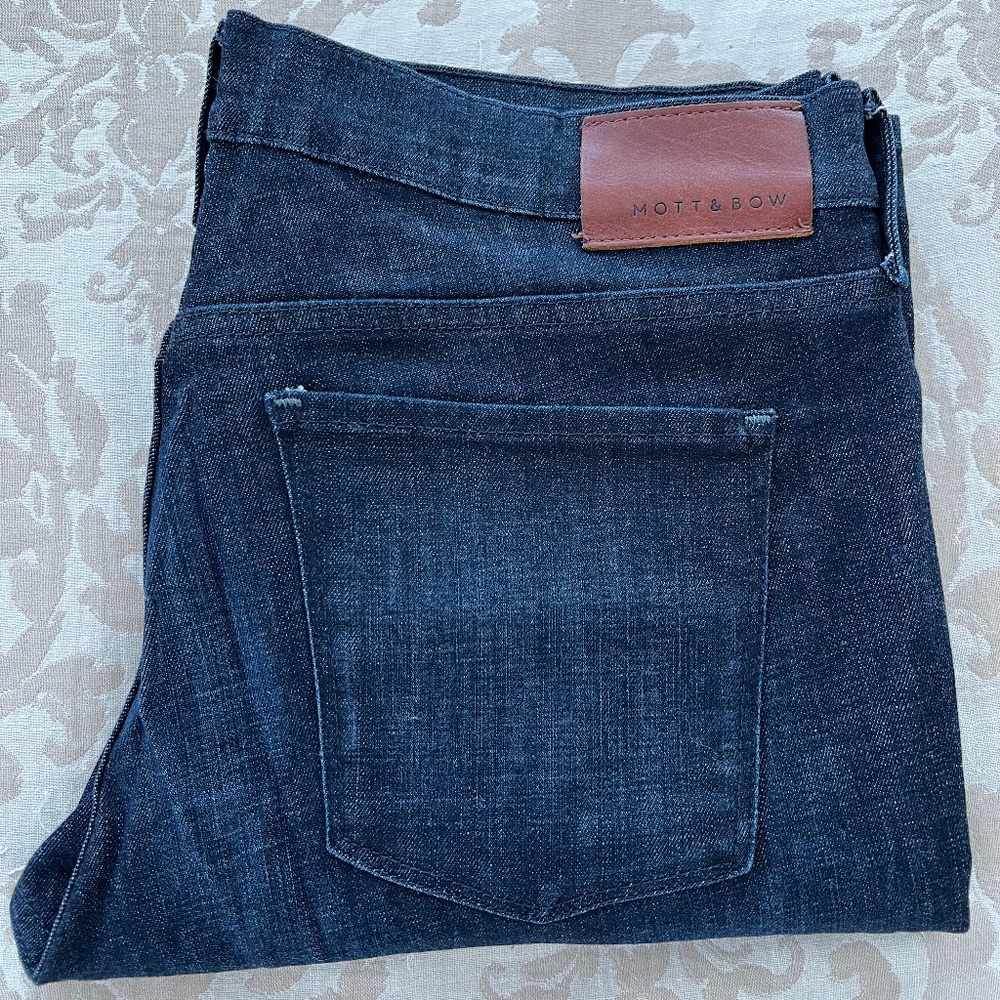 NWOT Mott & Bow Slim Fit Jeans